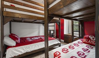 450521 Lake Shore Dr, Afton, OK 74331