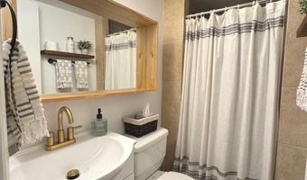 2120 S LOWELL St, Arlington, VA 22204