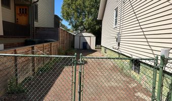 2502 LESLIE Ave, Alexandria, VA 22301