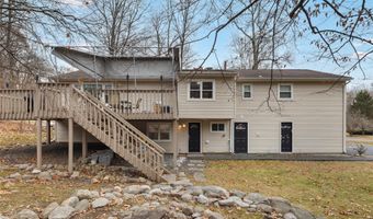 8 Apple Blossom Ct, Airmont, NY 10952