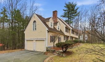 95 Hitching Post Ln, Bedford, NH 03110