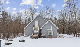 30 Pine Tree Ln, Augusta, ME 04330