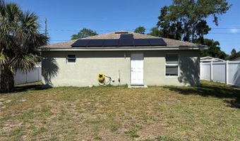 313 OAK St, Auburndale, FL 33823