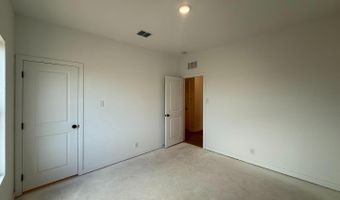 120 Peeps Ct, Adkins, TX 78101