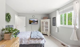 6 Standish Way 2, Amherst, NH 03031