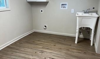 104 S 9th Ave, Amory, MS 38821