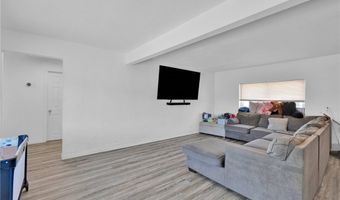 11806 Chamberlaine, Adelanto, CA 92301