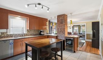 139 Sycamore St 139, Belmont, MA 02478