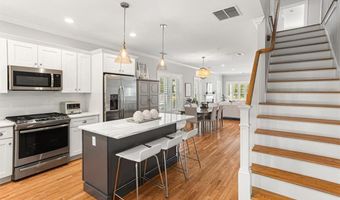 204 Wickford Ct 31, North Kingstown, RI 02852