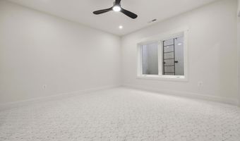 1905 N TAYLOR St, Arlington, VA 22207