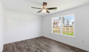 317 Creekside Dr, Albertville, AL 35950