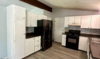 1501 Mardan Dr, Adrian, MI 49221