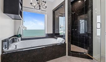 317 Bayview Dr, Aransas Pass, TX 78336