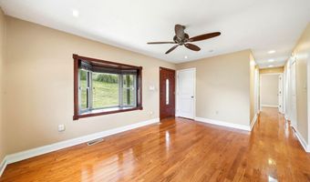 2515 Lakeshore Rd, Bean Station, TN 37708