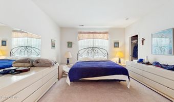 14 Edgewater Path, Barnegat, NJ 08005