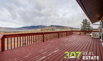 231 Carter View Dr, Cody, WY 82414