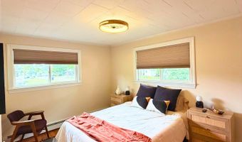 162 E Broadway Ext, Bangor, ME 04401