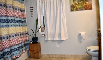 7 Mossy Ridge Rd, Belfast, ME 04915