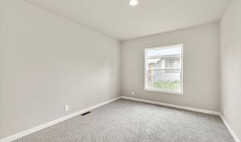 19572 Lakewood Ct, Aurora, OR 97002
