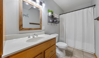 1006 24th Ave NW, Austin, MN 55912