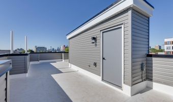 921 EDGLEY St, Philadelphia, PA 19122