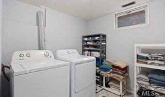 2261 Hansen Dr, Burley, ID 83318