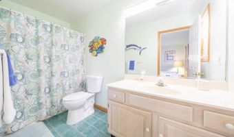 141 8th St, Avalon, NJ 08202