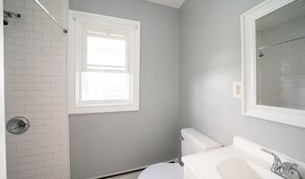 773 AVENUE E 1, Bayonne, NJ 07002