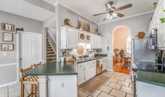 6345 NEEDLE Rdg, Bartlett, TN 38135