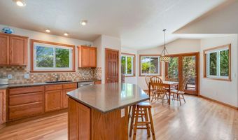 2177 Burbank St, Berthoud, CO 80513