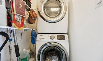 7420 WESTLAKE Ter 801, Bethesda, MD 20817