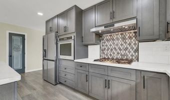 624 Hidden Valley Dr, Henderson, NV 89002