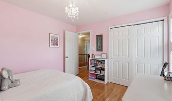 21495 TITHABLES Cir, Broadlands, VA 20148