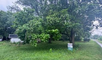 000 Lowell St, Amity, MO 64422