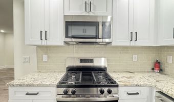 40 ISABELLA Ave 2, Bayonne, NJ 07002