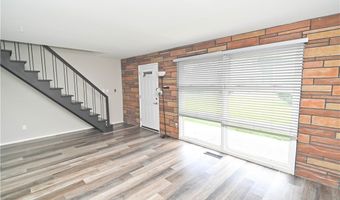 446 S Edgehill Ave, Austintown, OH 44515
