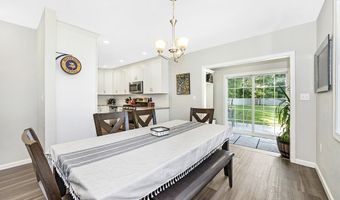 48 Old Elm St, Billerica, MA 01862