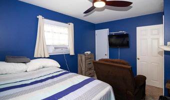 6 S BELL Rd, Bellmawr, NJ 08031