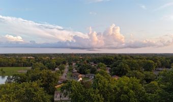 417 Manchester St, Aurora, IN 47001