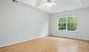 1506 Shadow Ridge Cir, Woodstock, GA 30189