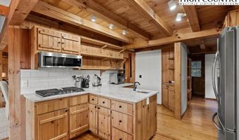 189 White Oak Trl, Banner Elk, NC 28604