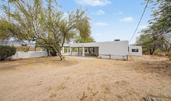 1065 W WHITELEY St, Apache Junction, AZ 85120