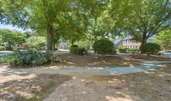 233 Ivy Glen Cir, Avondale Estates, GA 30002