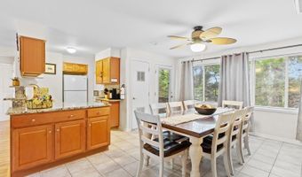 5 Port Royal Dr 7, Alloway, NJ 07462