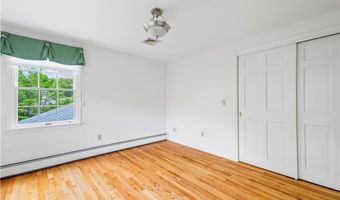 61 Kimberly Ln, Cranston, RI 02921