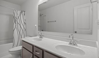 185 Horseshoe Pl, Angier, NC 27501