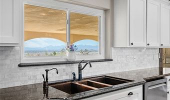 16878 Shirwaun Rd, Apple Valley, CA 92307