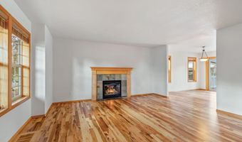 20572 Conifer Ave, Bend, OR 97702