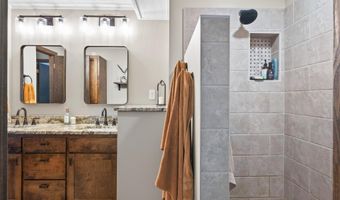 16271 Jasper St NW, Anoka, MN 55303