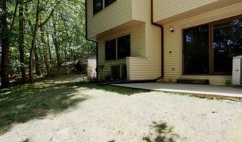 54 Idlewood 54, Bethel, CT 06801